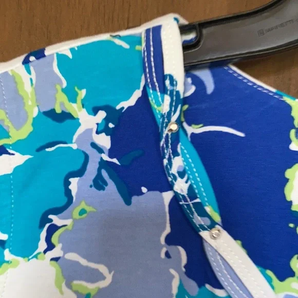 Offer$15 Alfred Dunner sleeveless floral top embellished neckline XLP - Picture 8 of 17